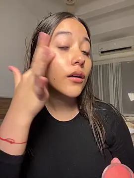 Nhefertary online show from 03.18.26