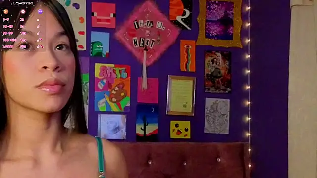 kimhilton  online show from 04.05.26