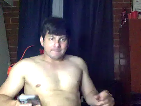 Snapshot of kaspar_6 chatting on 11.03.25 kaspar 6 online show from 11.03.25