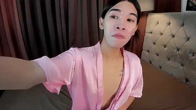 Snapshot of Yourdreamgoddess chatting on 11.16.25 Yourdreamgoddess online show from 11.16.25