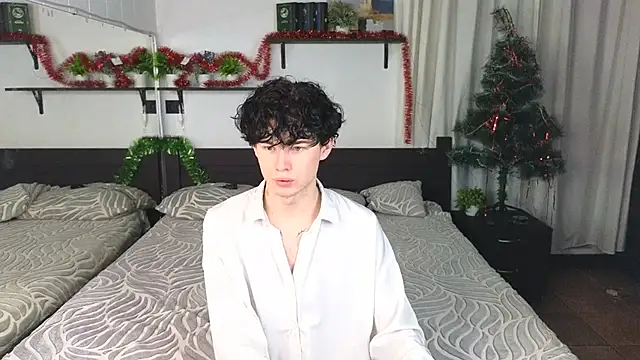 Cute Mike online show from 01.11.26