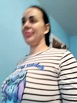 Stefaniyaxq online show from 12.02.25