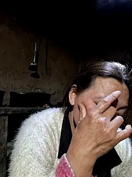 miomio-12 online show from 03.19.26