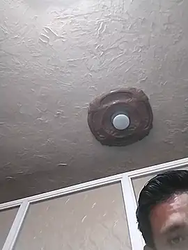 Snapshot of veintitres23 chatting on 11.09.25 veintitres23 online show from 11.09.25