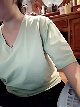 Babyloudi online show from 10.16.25