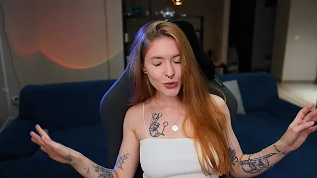 Snapshot of SsonicPorn chatting on 10.05.25 SsonicPorn online show from 10.05.25