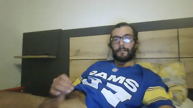 Snapshot of Arbneh69 chatting on 10.04.25 Arbneh69 online show from 10.04.25