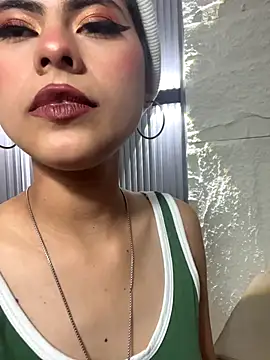 Snapshot of Eva_Feller69 chatting on 11.12.25 Eva Feller69 online show from 11.12.25