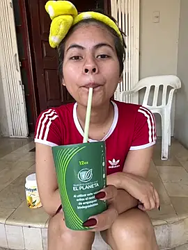 Snapshot of Eva_Feller69 chatting on 12.14.25 Eva Feller69 online show from 12.14.25