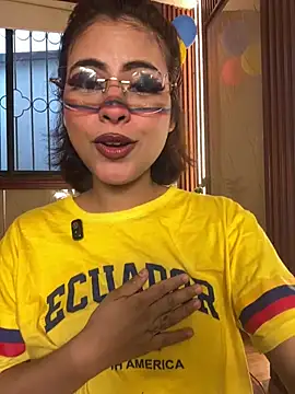 Eva Feller69 online show from 06.30.26