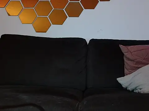 ZackFox online show from 10.04.25