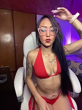 Snapshot of Sofiaa_pink chatting on 10.14.25 Sofiaa pink online show from 10.14.25