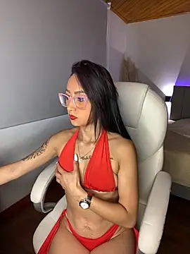 Snapshot of Sofiaa_pink chatting on 10.25.25 Sofiaa pink online show from 10.25.25