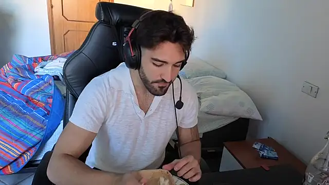 Al3xox02 online show from 04.08.26