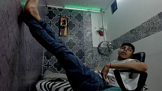 sexyboys cutex18 online show from 02.22.26