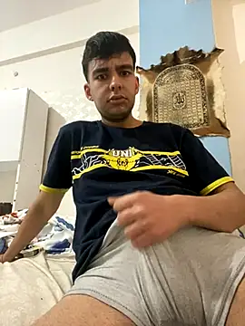Snapshot of sertsikici20cm__ chatting on 11.09.25 sertsikici20cm online show from 11.09.25