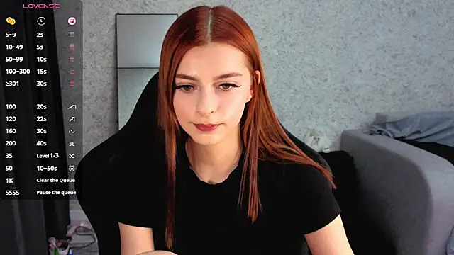 kitti sweett online show from 11.02.25