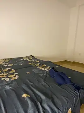 Monica  Bellucci   online show from 12.05.25