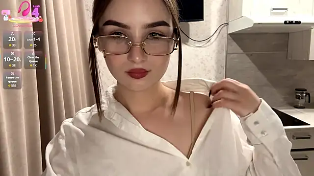 RinaModel online show from 10.31.25