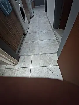 Snapshot of leila2003 chatting on 11.04.25 leila2003 online show from 11.04.25