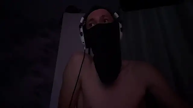 suicdemask online show from 10.05.25