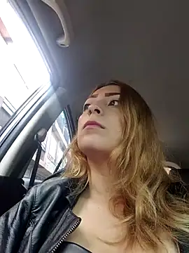 miaaeuphoriaa online show from 11.04.25