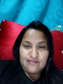 lucia00xx online show from 11.30.25