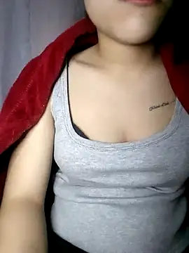 Lyly69699 online show from 11.16.25