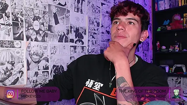 Snapshot of Mickey_Kamado chatting on 10.08.25 Mickey Kamado online show from 10.08.25