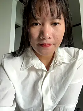 TrangNemo online show from 10.26.25