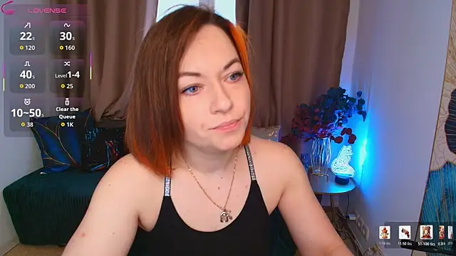Snapshot of Serena_Foxxx chatting on 05.08.26 Serena Foxxx online show from 05.08.26