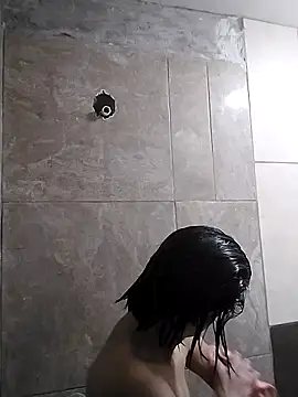 Lollysmile26 online show from 11.18.25