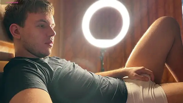 mynameischris online show from 03.03.26