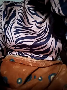 lovely simran online show from 11.12.25