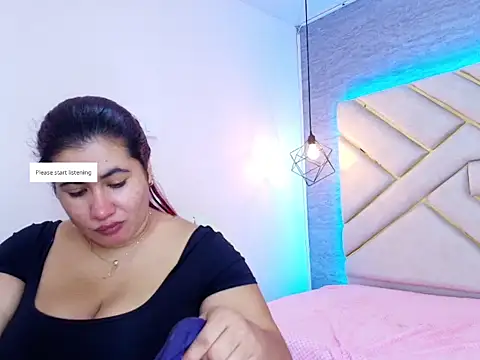 Snapshot of Addyy_02 chatting on 10.23.25 Addyy 02 online show from 10.23.25