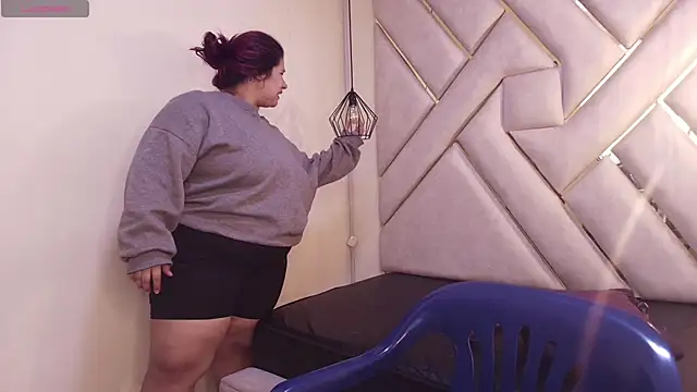 Addyy 02 online show from 11.25.25