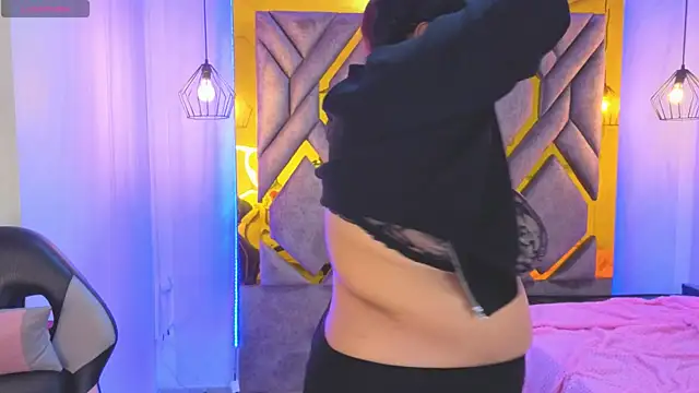 Addyy 02 online show from 01.18.26