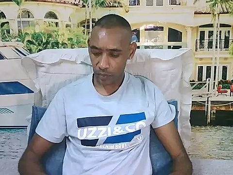 Snapshot of IndianMagicMike chatting on 07.17.26 IndianMagicMike online show from 07.17.26