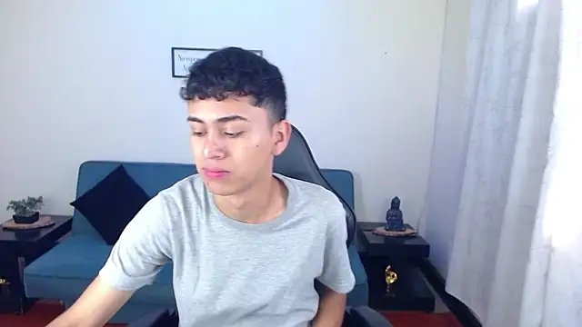 Alancum7 online show from 12.18.25