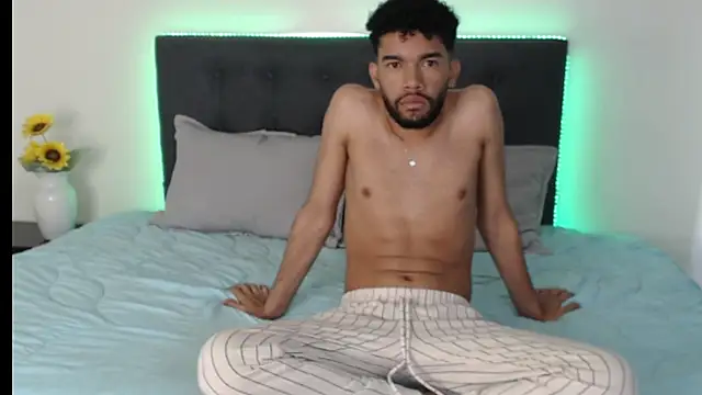 andresnoir  online show from 10.07.25