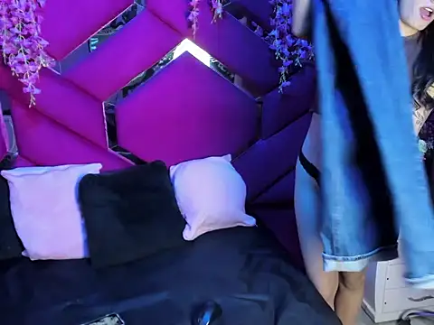 Gisell Squirt  online show from 11.08.25