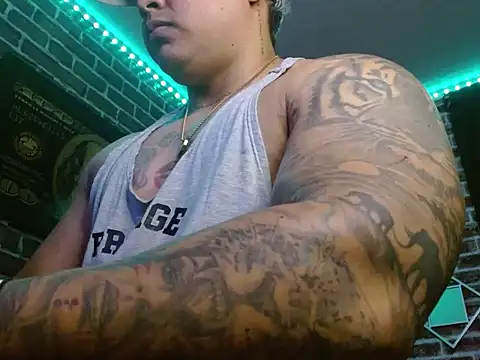 jordan bigcock  online show from 10.09.25