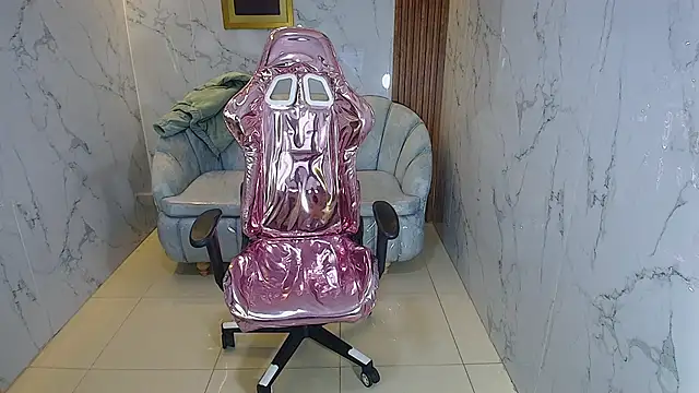 alana rosse s online show from 11.29.25