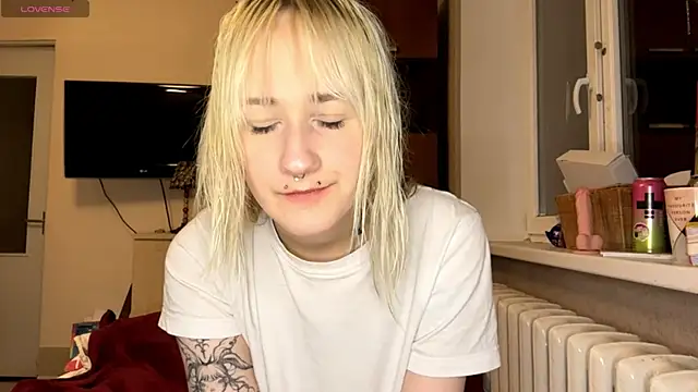 Ulemonala Cute online show from 12.04.25