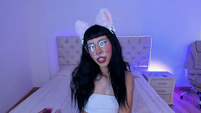 Nina fox 0691 online show from 10.18.25