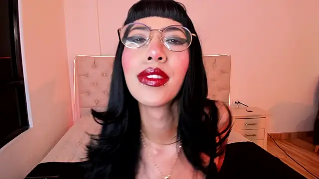 Snapshot of Nina_fox_0691 chatting on 05.31.26 Nina fox 0691 online show from 05.31.26