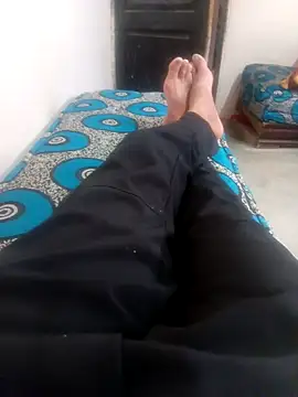 Snapshot of latarak321 chatting on 10.28.25 latarak321 online show from 10.28.25