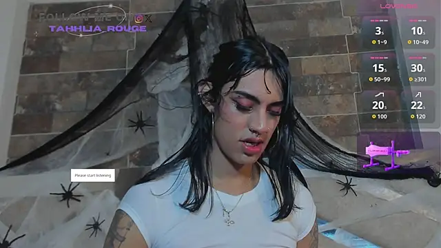 tahhlia rouge online show from 10.30.25