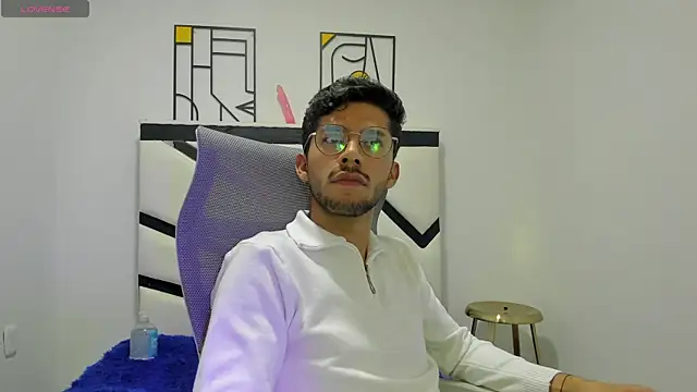 ALANVILLA LOBO online show from 10.21.25