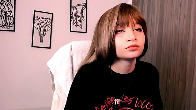 EmuOtori online show from 10.21.25